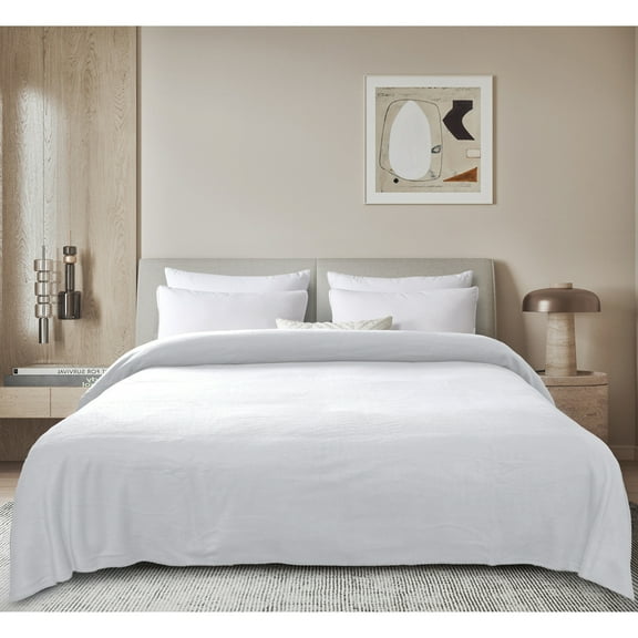 LCM Home Supreme Warmth Fleece Blanket White Twin Microfiber, Fleece Traditional, Casual