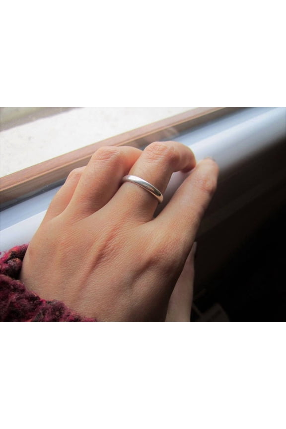 Adjustable Minimalist Ring in Sterling Silver – Dainty Open Band for Women’s Everyday Jewelry