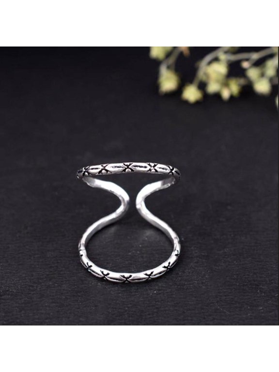 Adjustable Silver Open Fashion Ring With Smooth Minimal Band Look