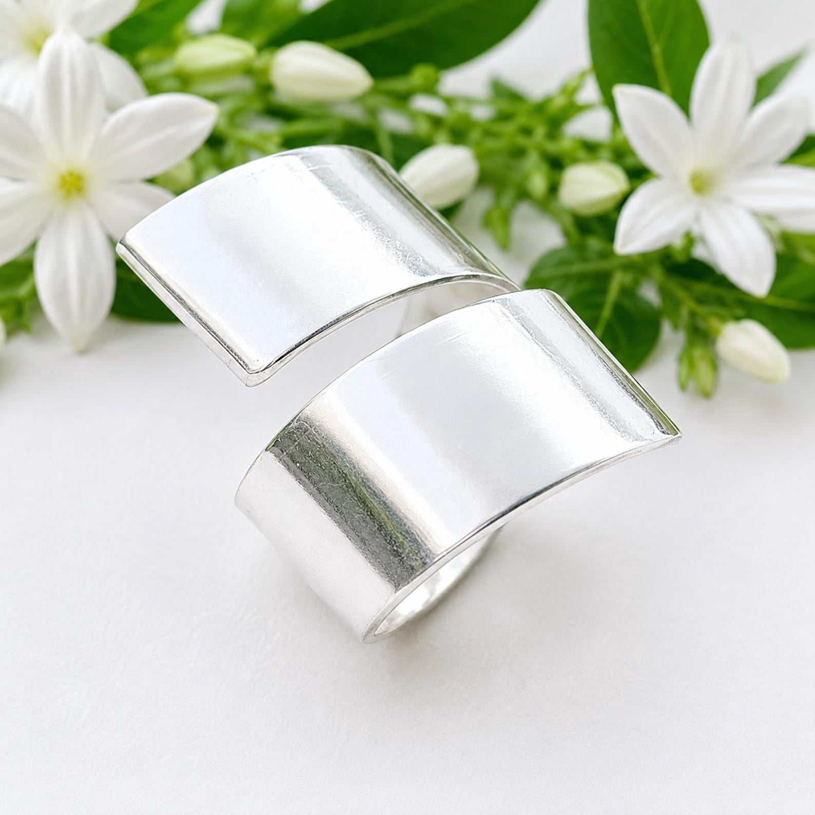 LD DESIGNS Elegant Silver Wrap Ring With Open Band Minimalist Stackable ...