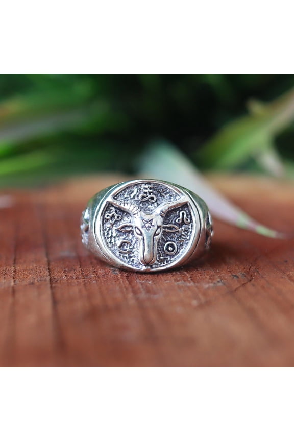 - Goat Skull Ring - Handmade Oxidized Sterling Silver 925 | Unique Boho Statement Artisan Jewelry