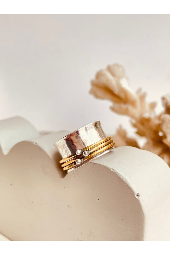 Hammered Spinner Ring – Two-Tone Sterling Silver Fidget Ring, Anxiety Relief Meditation Band, Handmade 925 Silver Spinning Ring for Women & Men