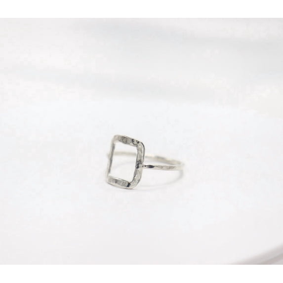Open Wear LD DESIGNS Open Rectangle Ring, Geometric Hammered Open Band ...
