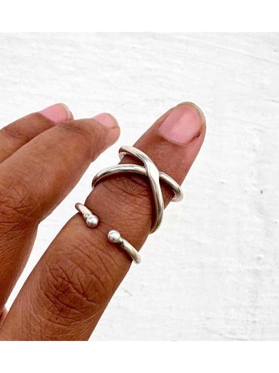 Silver Hammered Adjustable Open-Ended Minimalist Ring Band For Everyday Wear And Layering Style Jewelry