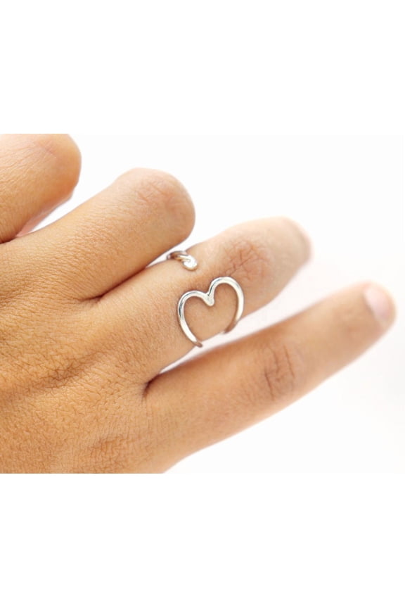 - Silver Heart Twisted Ring - Dainty 2mm Wire Band | Minimalist Stackable Rings Set | Elegant Love Band Jewelry
