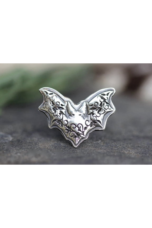 - Sterling Silver Bat Ring Lightweight Gothic Style Ring With Durable Silver Jewelry And Unique Halloween Bat Accessory