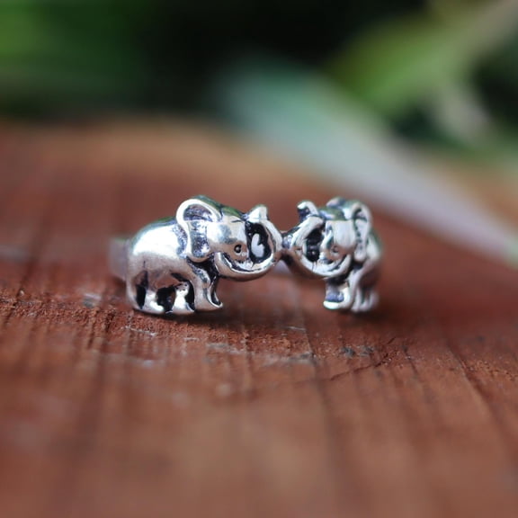 LD DESIGNS - Sterling Silver Elephant Ring Wildlife Inspired Elephant Motif Band | Unisex Boho Statement Jewelry
