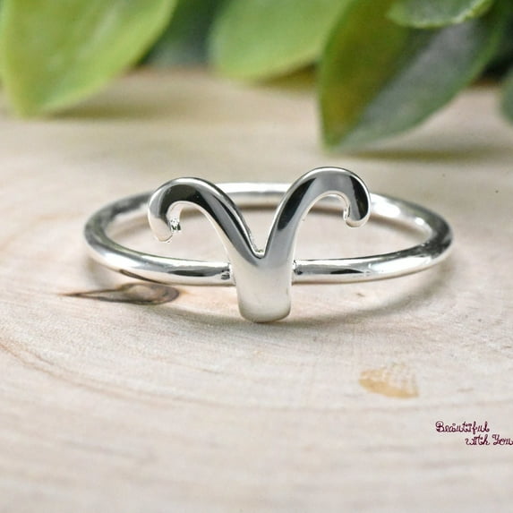 LD DESIGNS Zodiac Sign Ring, Aries Ring, Star Signs Ring, Birth Date Ring, Aries Zodiac Sign Ring, The Ram, Sterling Silver Astrology Ring