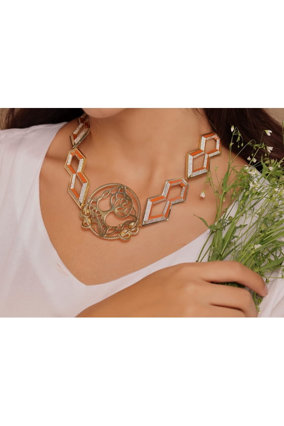 LE LOSANGE NECKPIECE