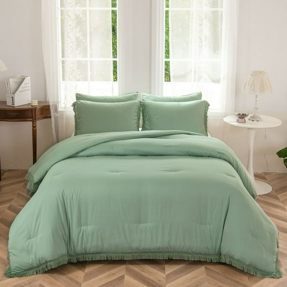 LEAFAX Sage Green Comforter Set King Boho Bedding Set Exquisite Tassel Pattern Microfiber Filling, Cozy Lightweight All Season, 5-Piece