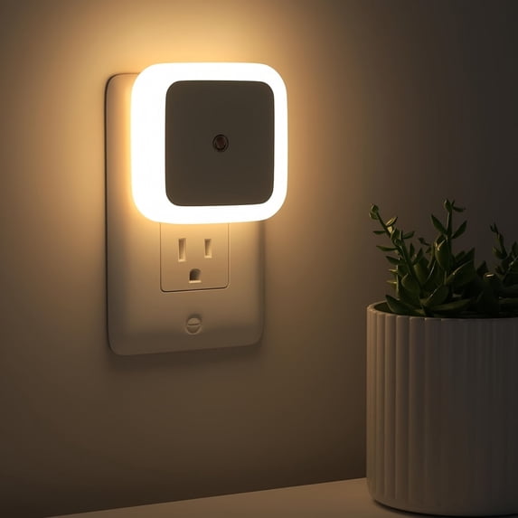 LED Plug-in Night Light with Dusk to Dawn Sensor, Square White 0.5W 3000K Warm Light, Energy Saving Wall Lamp for Bedroom Hallway Kitchen Bathroom