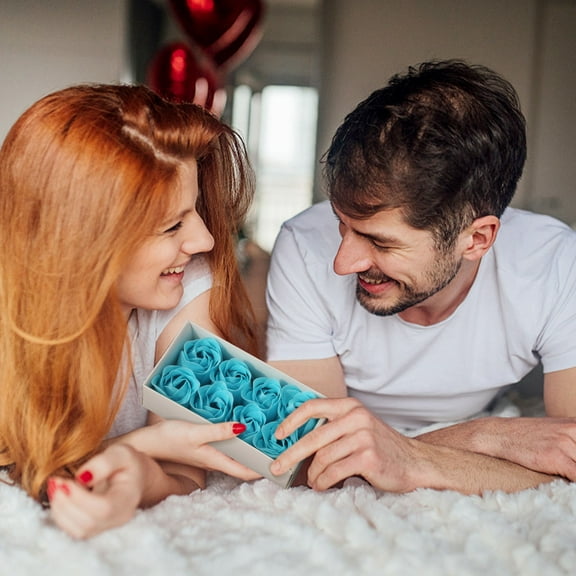 LEFTHIGH Home 8 Piece Red Rose Soap Flower Set for Women Mothers Day Valentines Day Gift Bath Body Luxury Decorative Natural Scent Christmas Decor