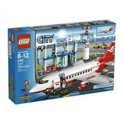 LEGO City Airport 3182 Discontinued by manufacturer