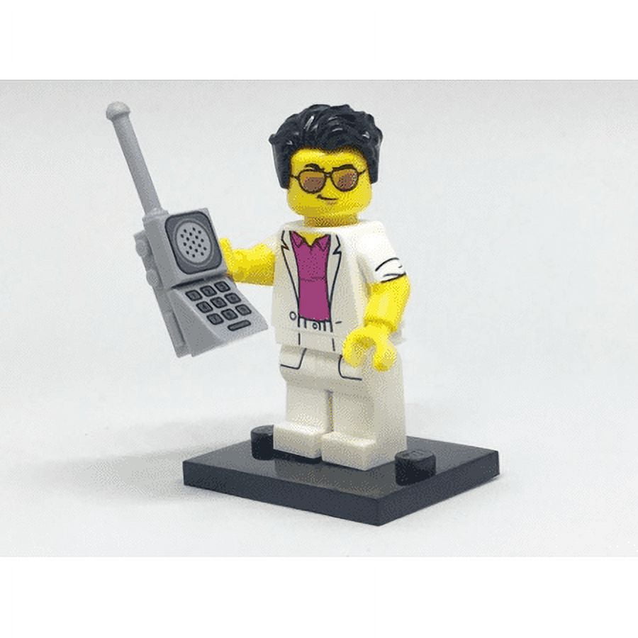 LEGO Collectible Minifigure Series 17 Yuppie 71018 FACTORY SEALED