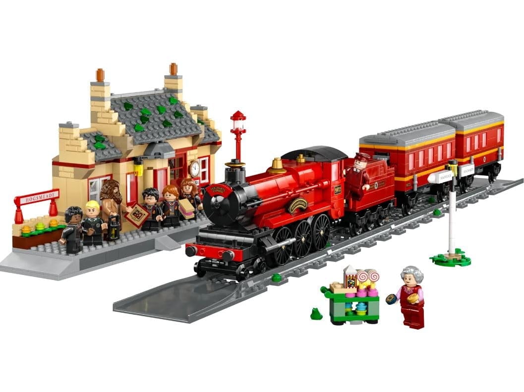 LEGO Harry Potter 76423 - Hogwarts Express ™ Train Set with Hogsmeade Station™