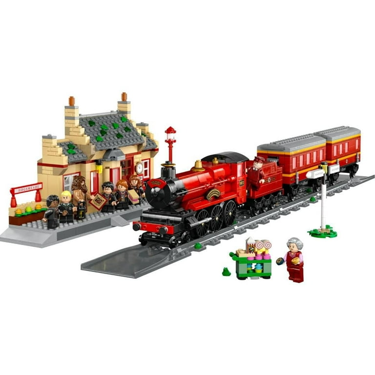 LEGO Harry Potter 76423 - Hogwarts Express Train & Hogsmeade