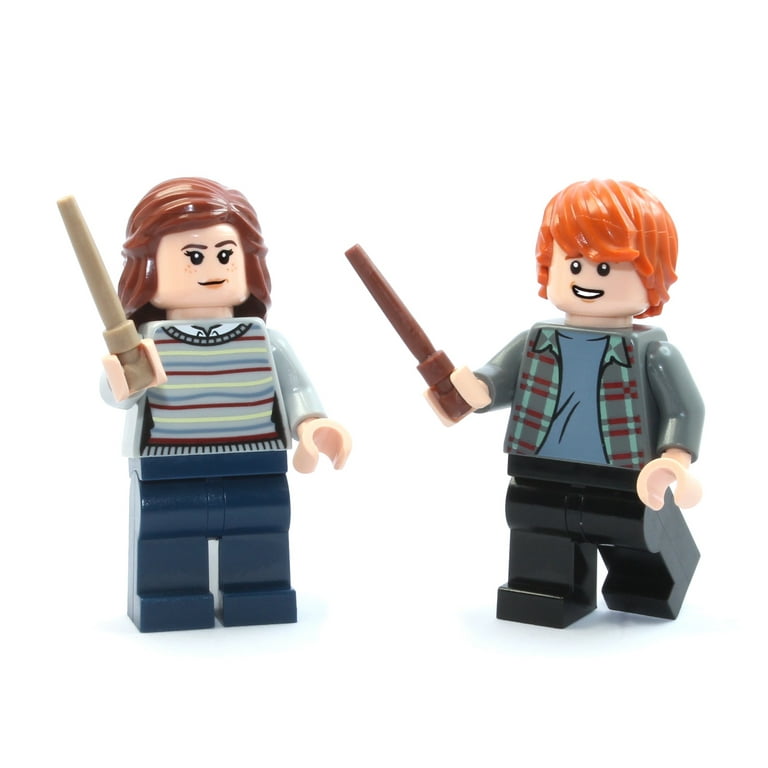 LEGO Harry Potter Minifigure Combo Hermione in Stripped Sweater
