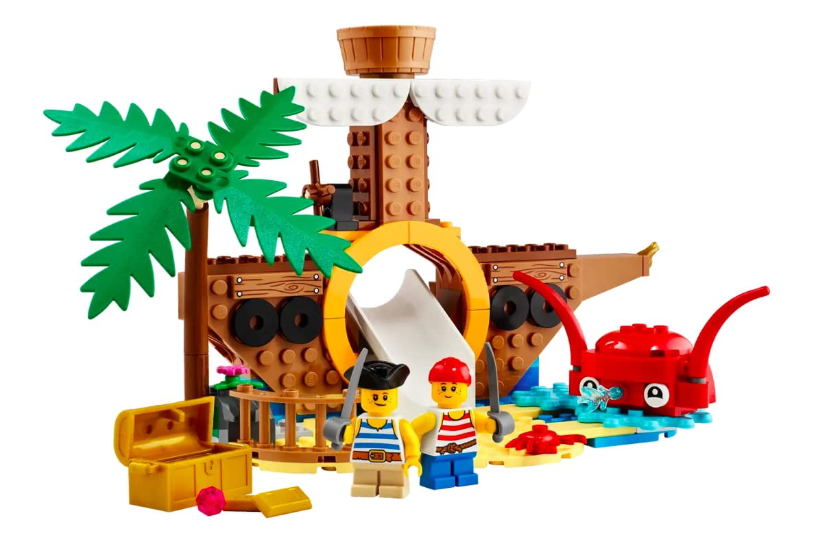 https://i5.walmartimages.com/seo/LEGO-Pirate-Ship-Playground-Set-40589_e3b0bf1b-a3a2-4118-85ef-3e970d8b2bb9.a081dbd2c1c3c1dcfe2b785af8c0ef8e.jpeg