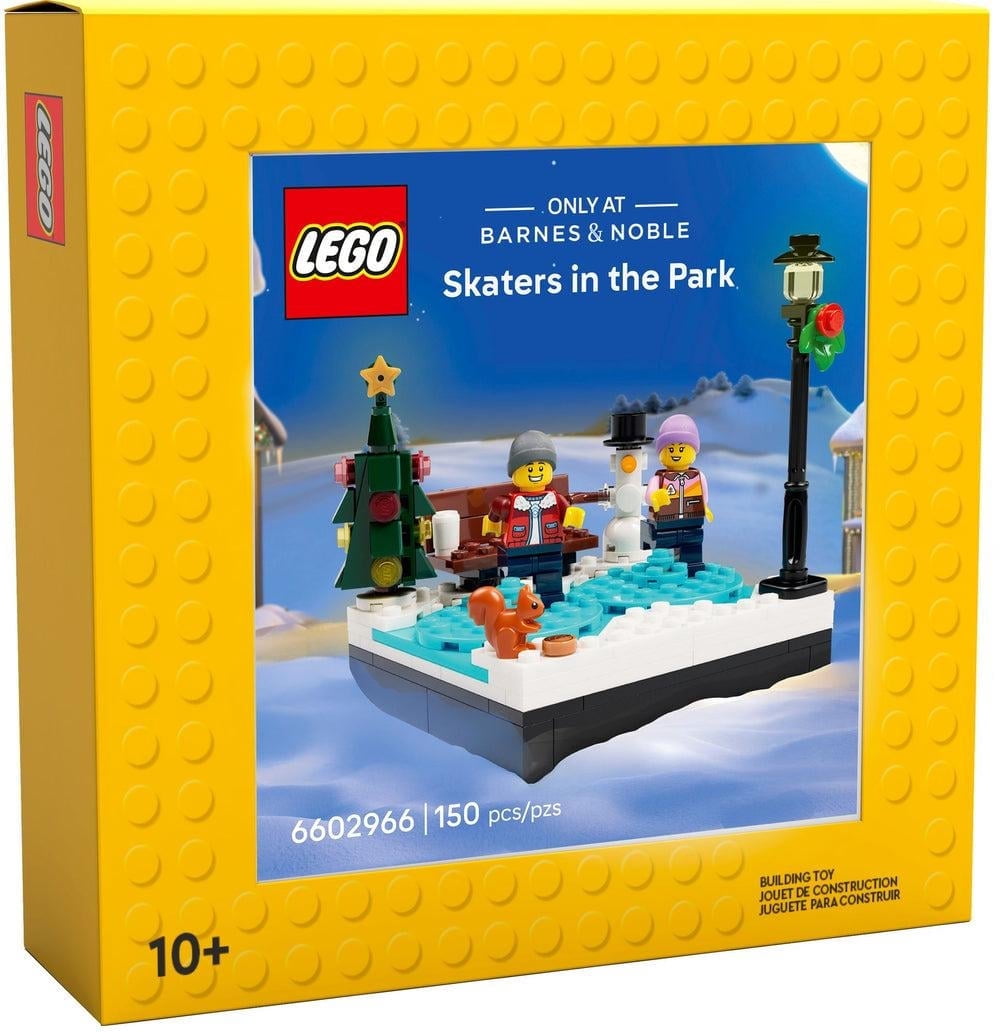 LEGO Skaters in the Park Exclusive Christmas Seasonal Diorama
