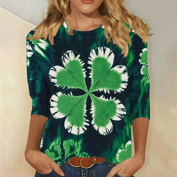 LEKWK Womens Graphic Tees All Over Print Long Sleeve Casual Tops Cute Tops Green Hearts Shamrocks Pattern St Patricks Day Tops