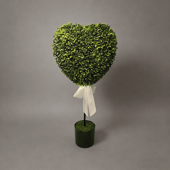 LEWEEN Artificial Boxwood Heart Topiary Tree, 2.5 ft Tall with Planter Pots, Valentine's Day Decoration for Indoor Outdoor Use