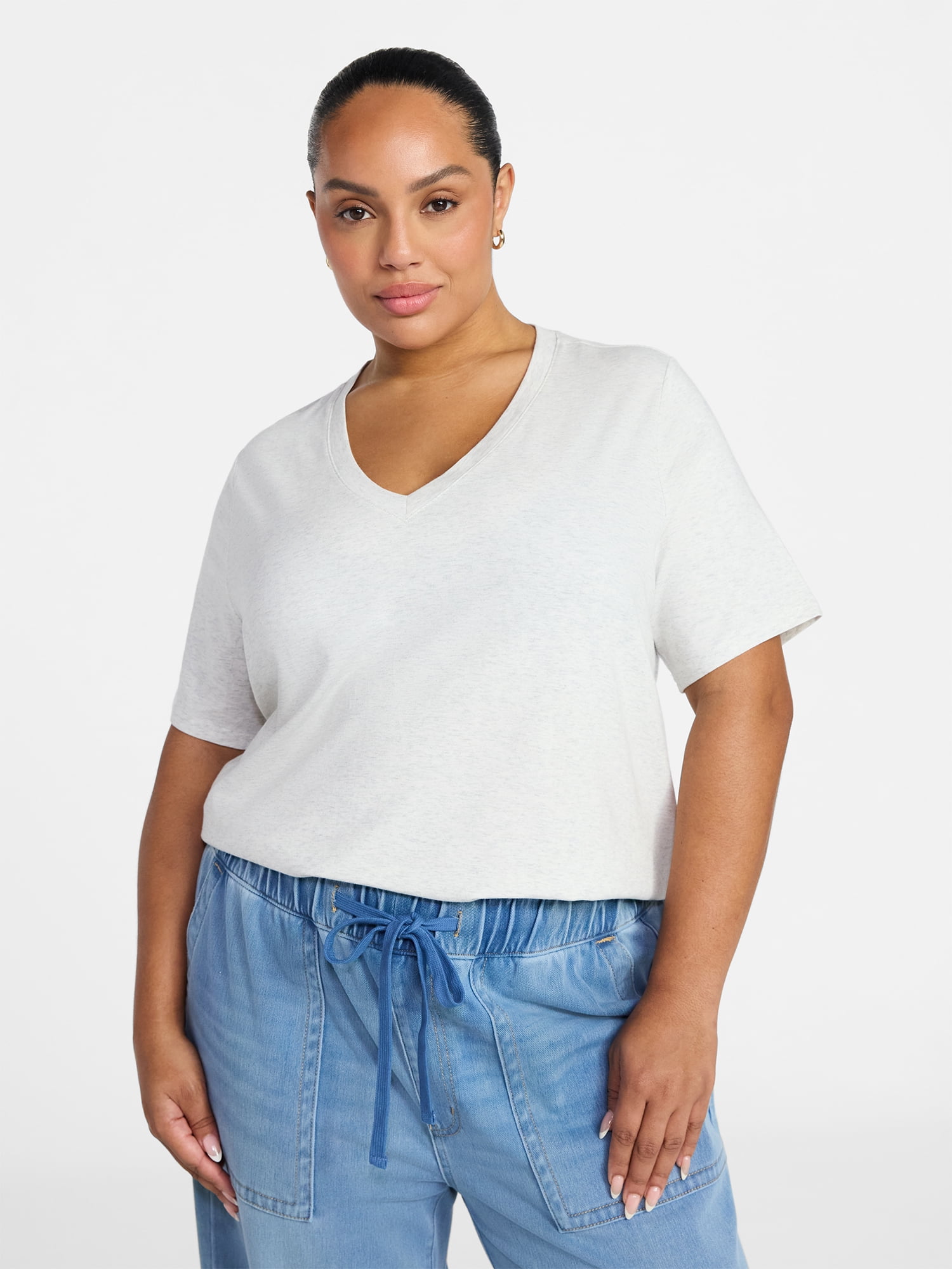 Terra & Sky Women's Plus Size V-Neck Tee with Short Sleeves, Size 0X-5X