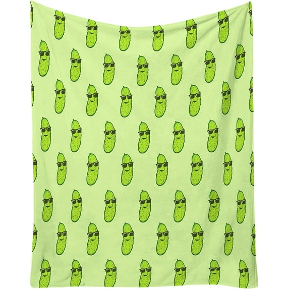 LHSHID Pickle Blanket for Girls 40x50 Inches Flannel Blankets Soft Fuzzy Plush Throws Gift Green Funny Throw Blanket for Couch Sofa
