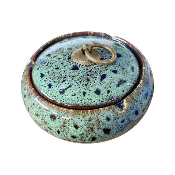 LHWEN 2024 Design Ashtray Luxury Ceramic Ash Tray with Lid for Home Accessories Windproof Deep Container Creative Glazed Ashtray Decorative Supplies Indoor Outdoor Use