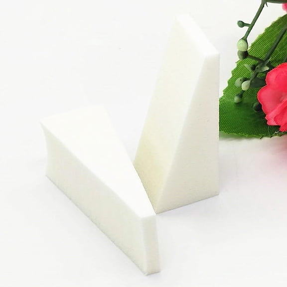 LHWEN Makeup Sponge Mini Applicator Wedges 100 Cosmetic Beauty Sponges Disposable Foundation Applicator Wedge Shape Soft Material Precision Application Single-Use Sanitary Option Spas Makeup Counters