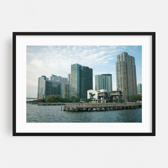 LIC Piers 02 - Queens New York Photography Cityscape Skyline Architecture Harbor Boardwalk Black Framed Wall Art Print 5 x 7 inches