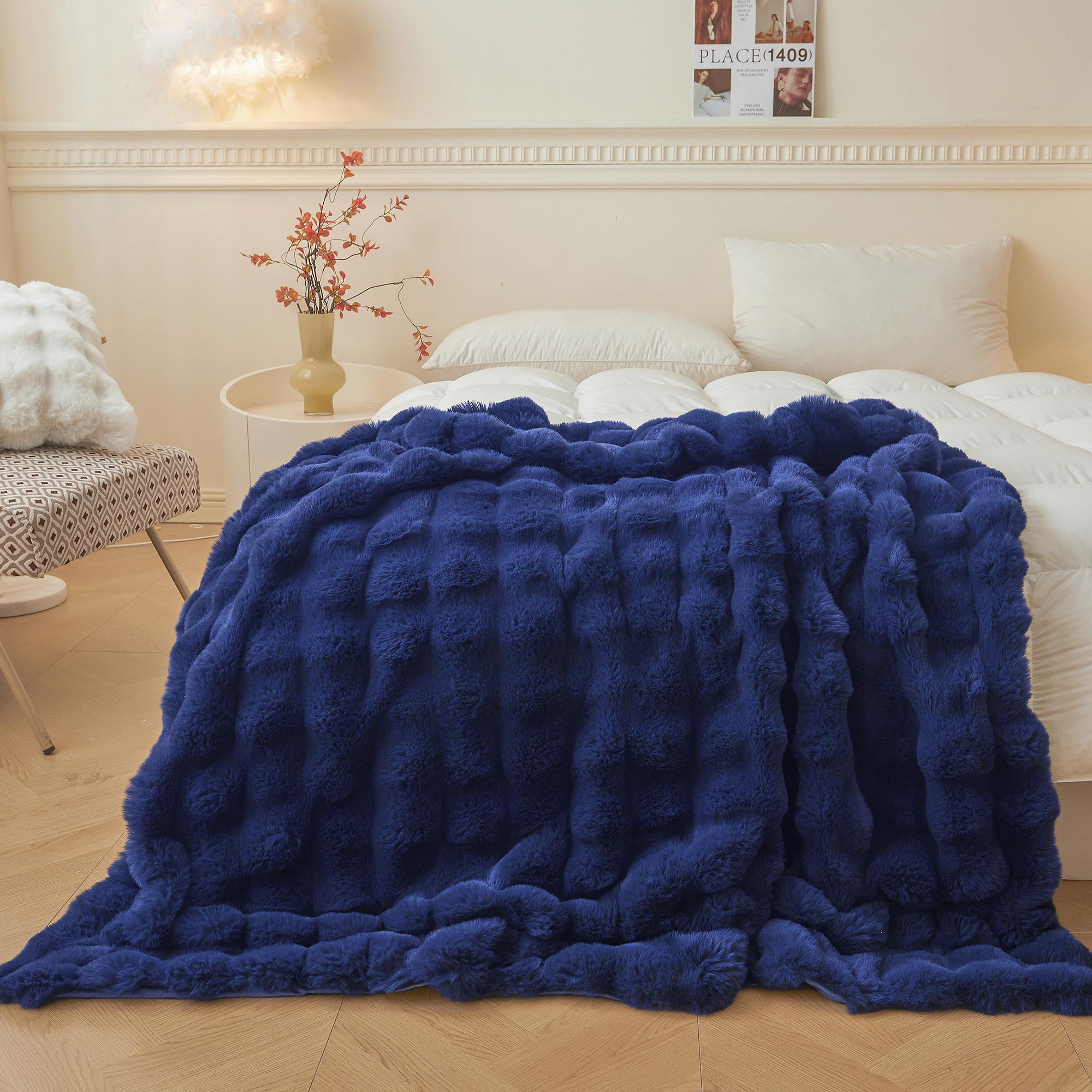 LIFEREVO Fluffy Faux Rabbit Fur Bubble Blanket, Plush Shaggy Throw for Couch Sofa, Cozy Comfy Furry Bed Blanket Adults Kids Teens Girls, Royal Fuzzy Throw for Bedroom Living Room 60x90, Navy Blue