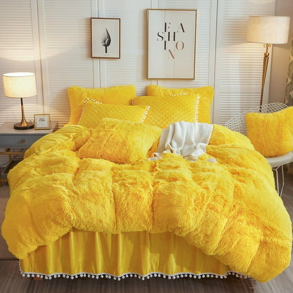 LIFEREVO Luxury Plush Shaggy Duvet Cover Set, Soft Velvet Fluffy Furry Duvet Cover Set(1 Faux Fur Fuzzy Comforter Cover + 2 Pom Poms Pillowcases) Solid Bedding Set, Zipper Closure(Full/Queen, Yellow)