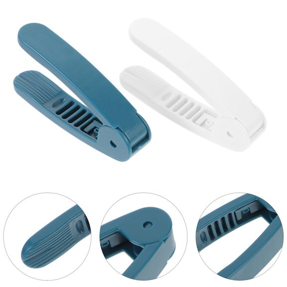 LIFKOME 2Pcs Portable Nut Cracking Tool Lightweight Plastic Nut Opener for Home Use Assorted Colors