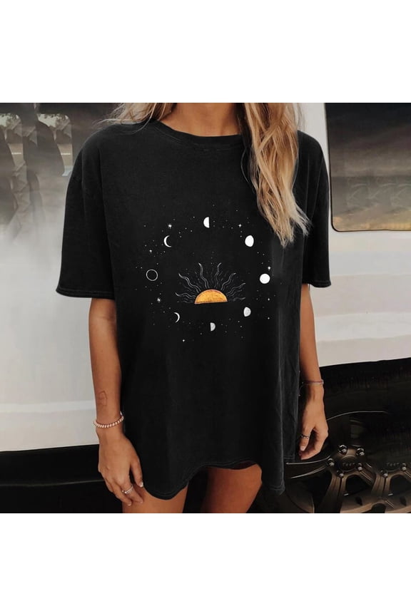 Women's Short Sleeve Tees Drop Shoulder Moon Print Summer Tops Retro Casual T-Shirts Gothic