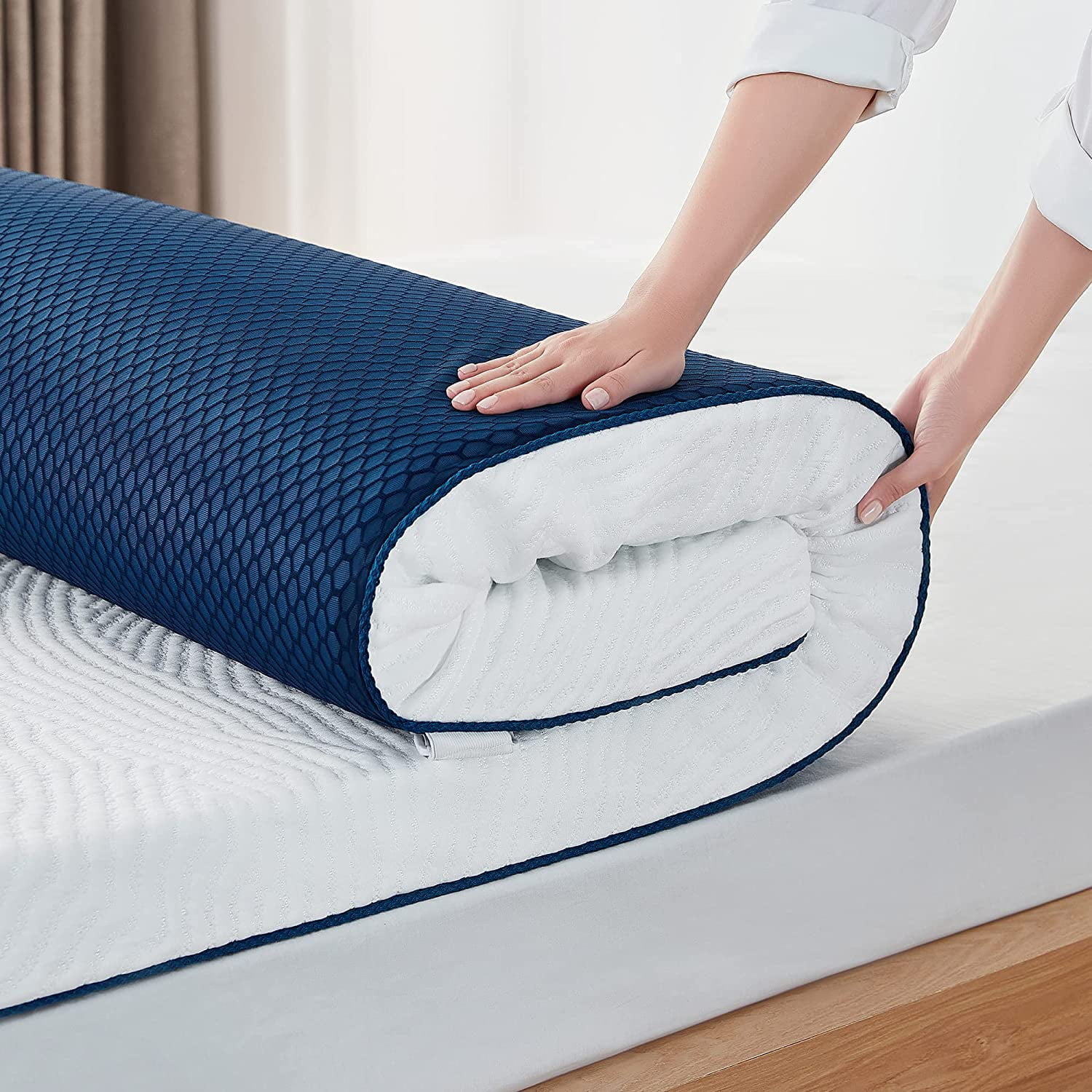 LINSY LIVING 3 Inches Memory Foam Mattress Topper Full Cooling Gel