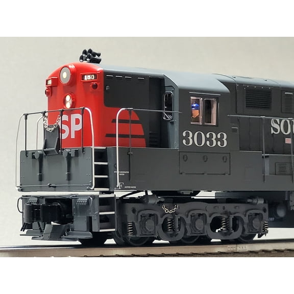 LIONEL BTO SOUTHERN PACIFIC #3033 LEGACY TRAINMASTER DIESEL ENGINE O GAUGE 2533722