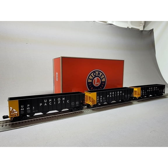 LIONEL UNION PACIFIC UP 4 BAY HOPPER 3-PACK #B O GAUGE 2542485