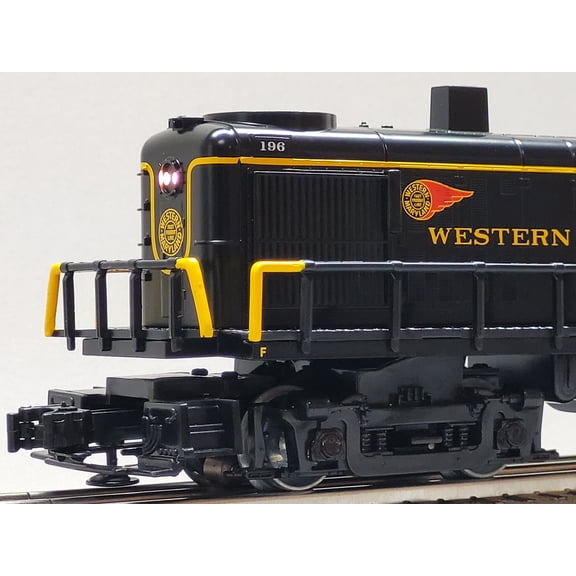 LIONEL WESTERN MARYLAND LIONCHIEF RS-3 #196 DIESEL ENGINE O GAUGE 2545080