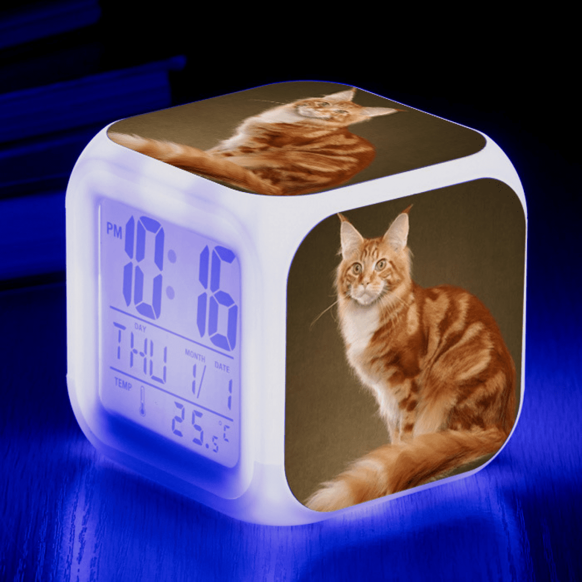 LISACANN LED Alarm Clock Cat Pattern Creative Desk Table Clock Glowing ...