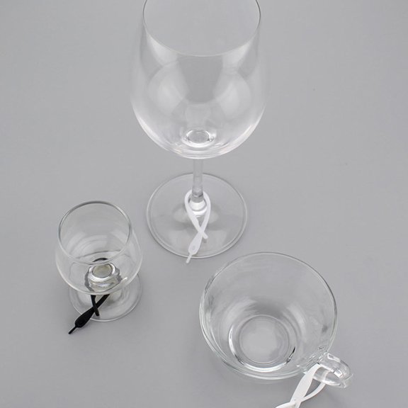 LITINKIMI 12Pcs Assorted Color Silicone Wine Glass Identifiers with Unique Perforation Design for Easy Use