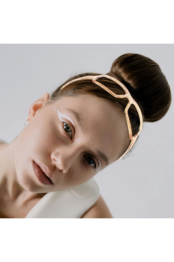 Fashionable Sunglass Frame Headband Plastic Lightweight Hair Accessory for Various Occasions