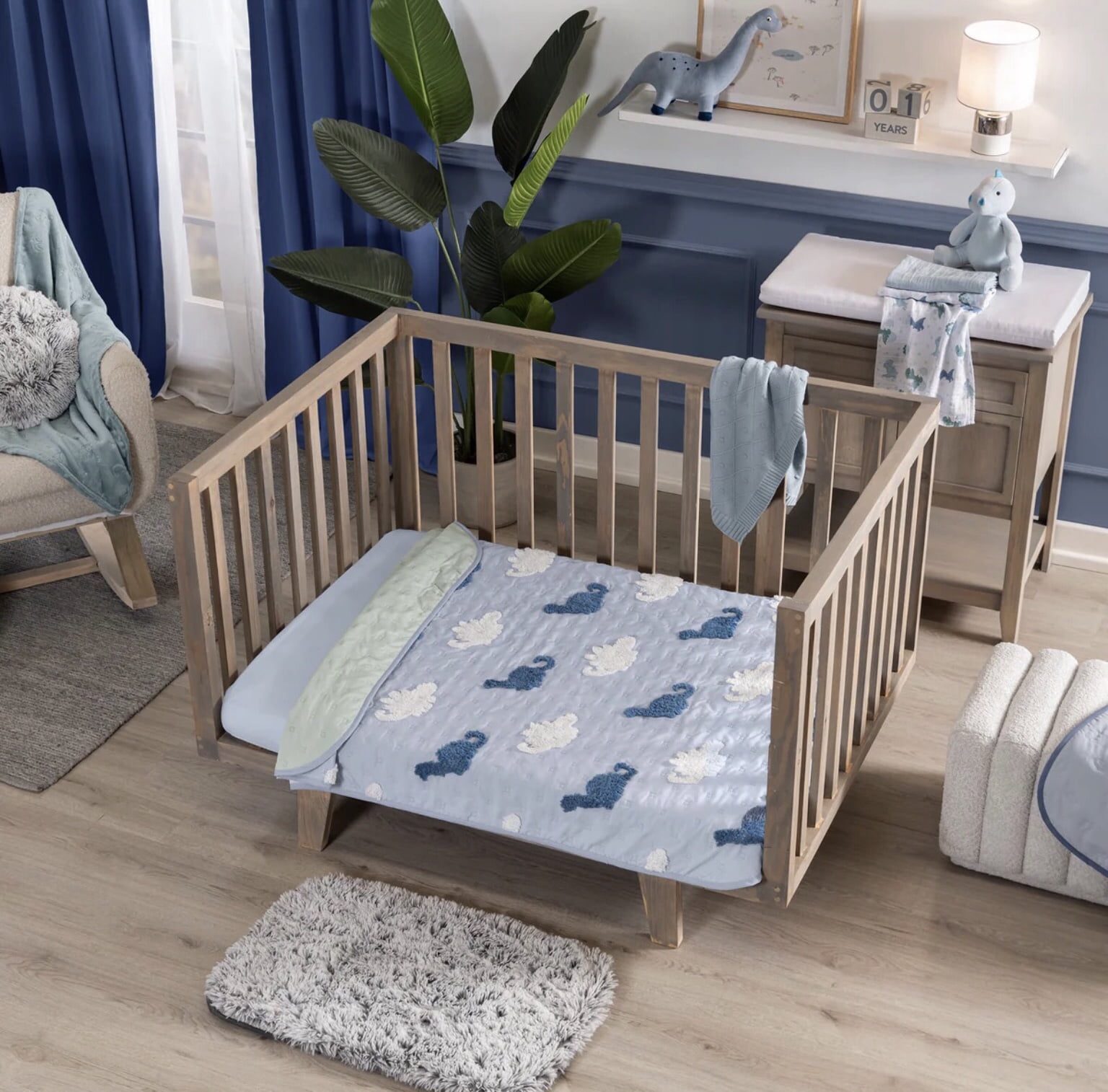 LITTLE DINOSAURS BABY BOYS SOFT AND FLUFFY TEXTURE CRIB BEDDING SET 3 PCS MADE IN MEXICO
