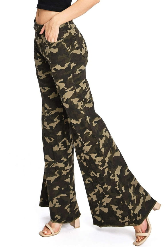 BY UNIQ Women's Juniors Army Camo Print Super Wide Flares (28, Camo)