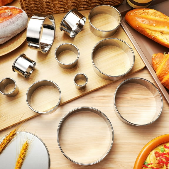 LOLIPPYY 12Pcs Stainless Steel Muffin Rings Cookie Cutters with Smooth Edges and Storage Box