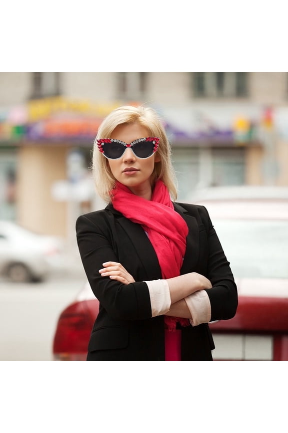 1Pair Fashionable Red Rhinestone Sunglasses with Lightweight Design for Party Events