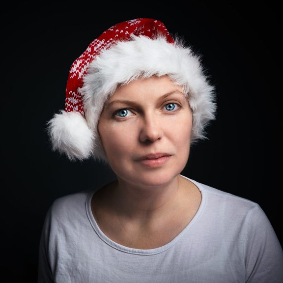 LOLIPPYY 1Pc Holiday Hats Red Knitted Ball Design for a Festive Atmosphere for Adults