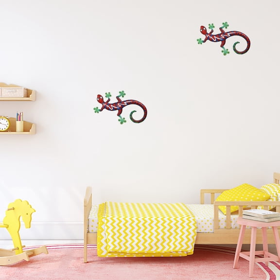 LOLIPPYY 1Pcs Iron Gecko Wall Adornment Red Wall Ornament for Friends
