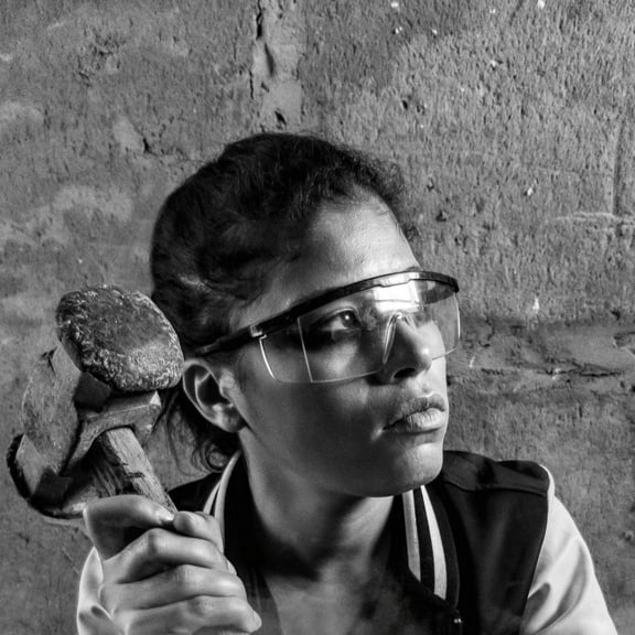 LOLIPPYY 1Pcs Sports Goggles for Multi-Function Use in Black