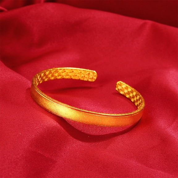 LOLIPPYY Retro Titanium Open Bracelet for Women, Thin Simple Chain Accessory, Stylish and Lightweight