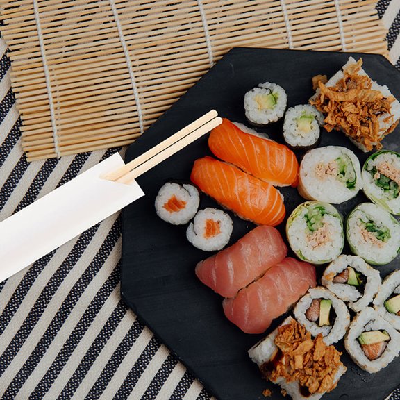 LOLIPPYY 200Pcs Disposable Paper Chopsticks Holders Biodegradable Cutlery Sleeves for Restaurant and Outdoor Use